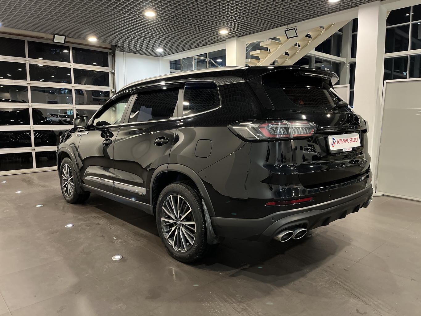 CHERY TIGGO 8