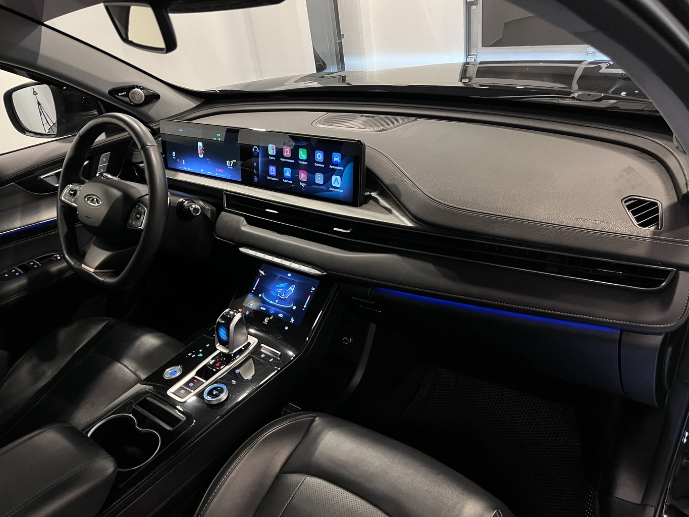 CHERY TIGGO 8