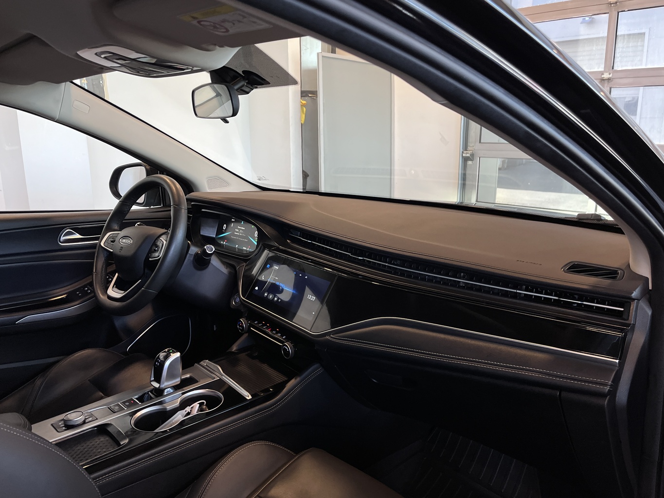 OMODA S5