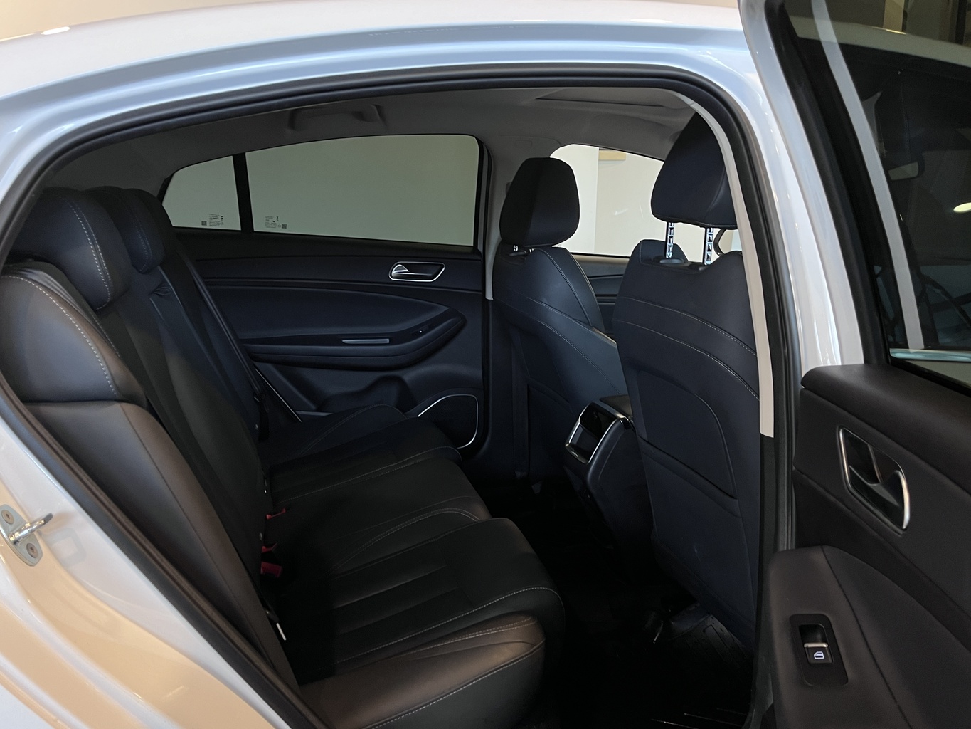 OMODA S5