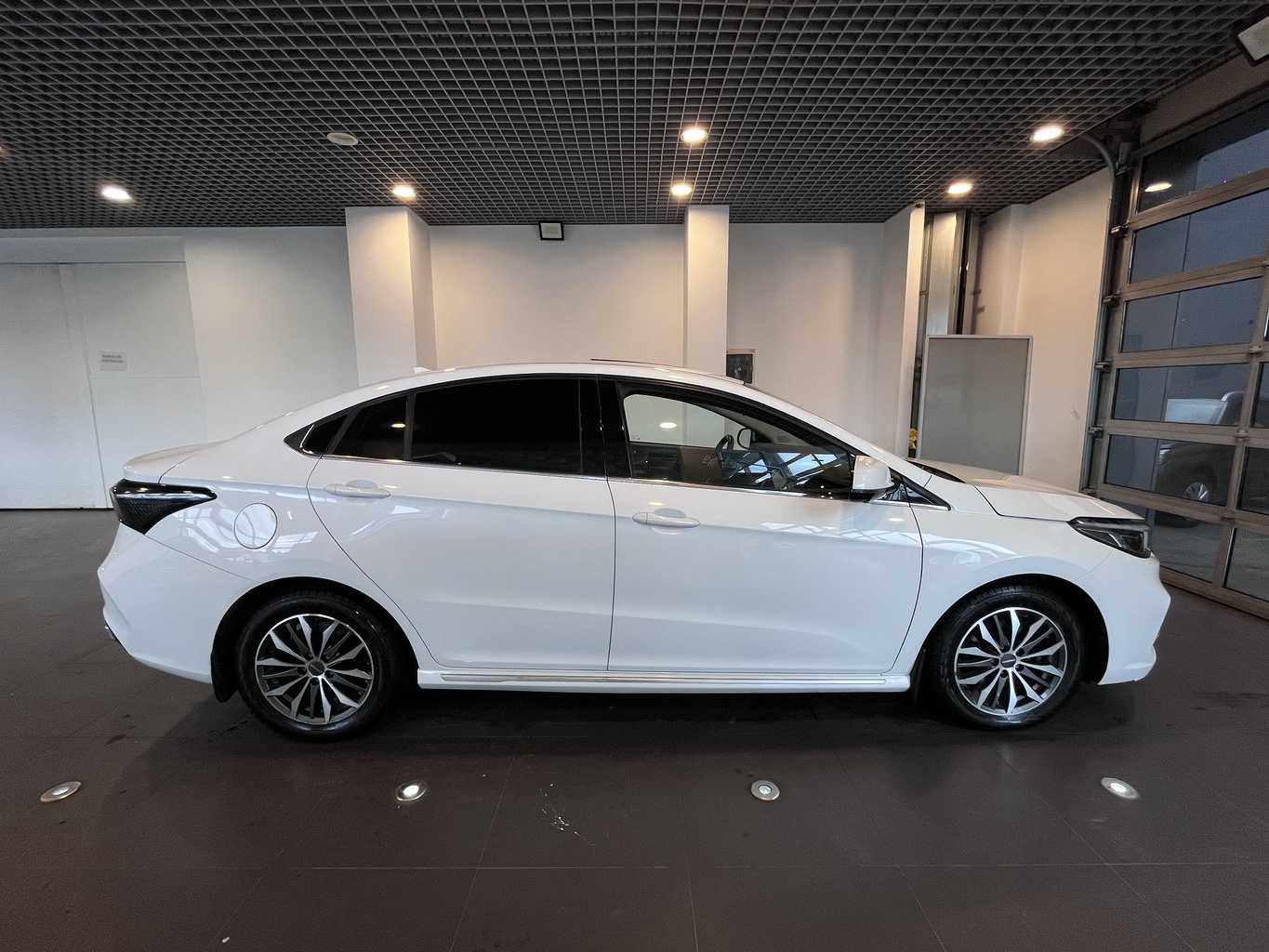 OMODA S5