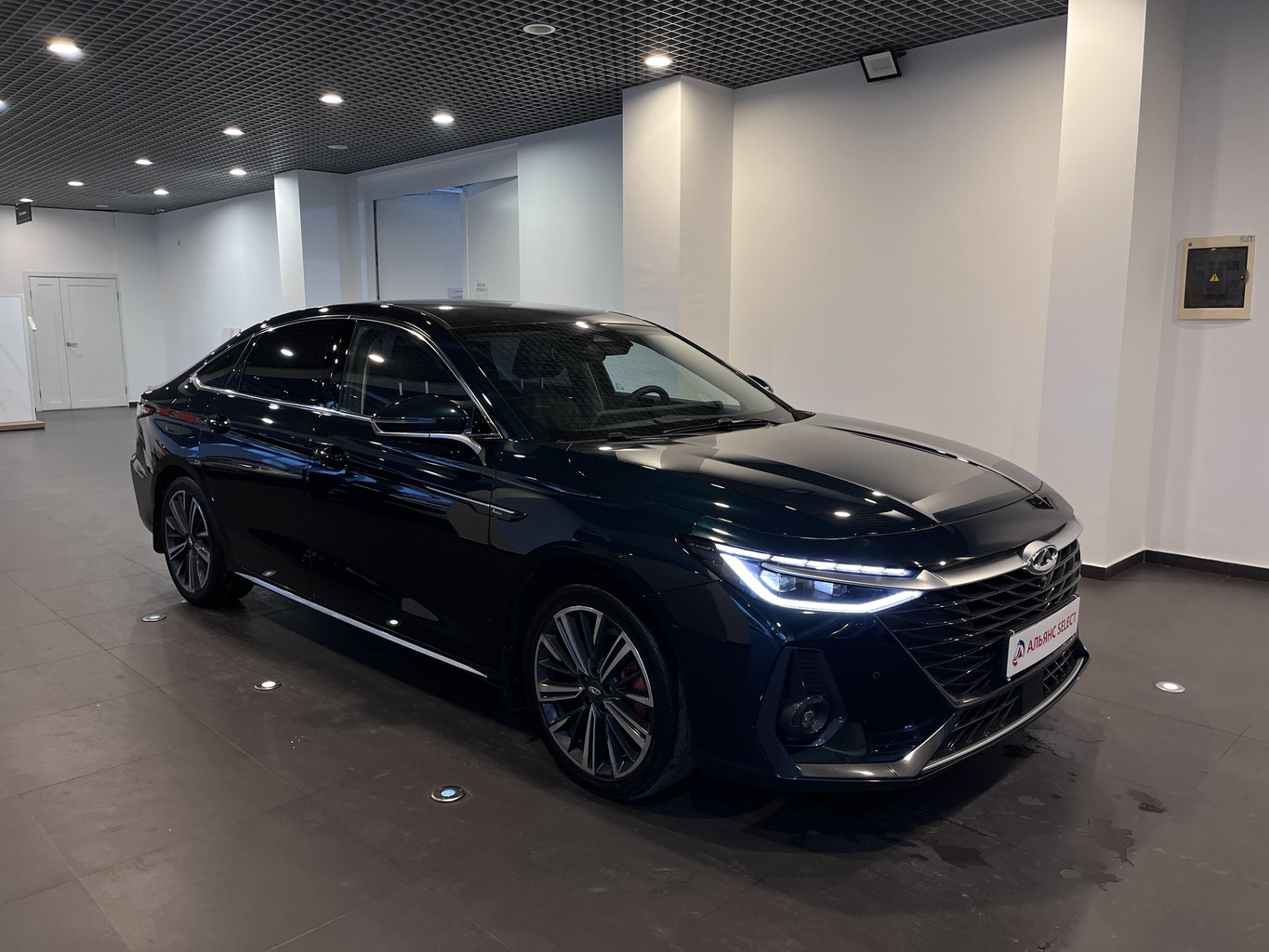 CHERY ARRIZO 8