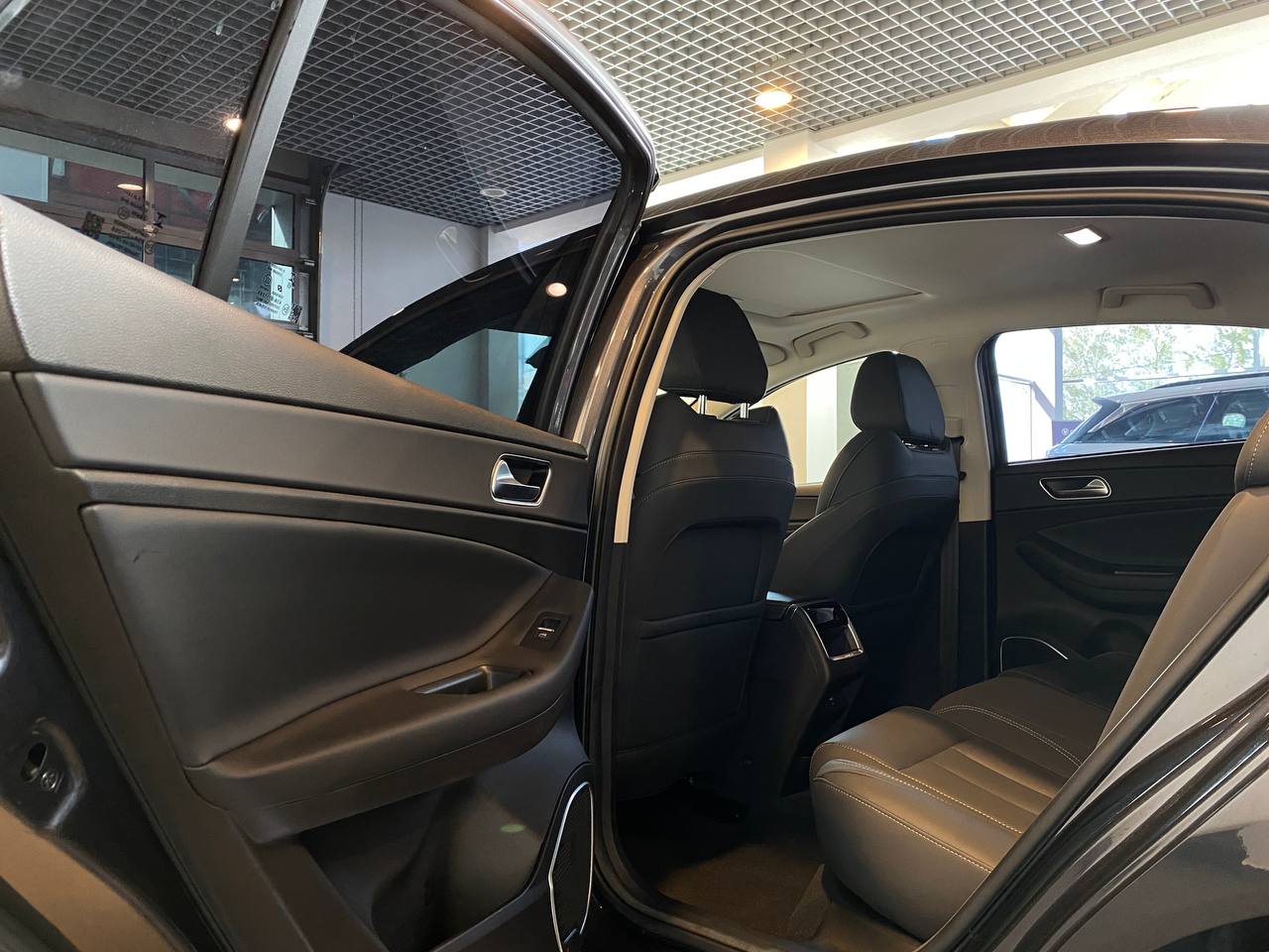 OMODA S5