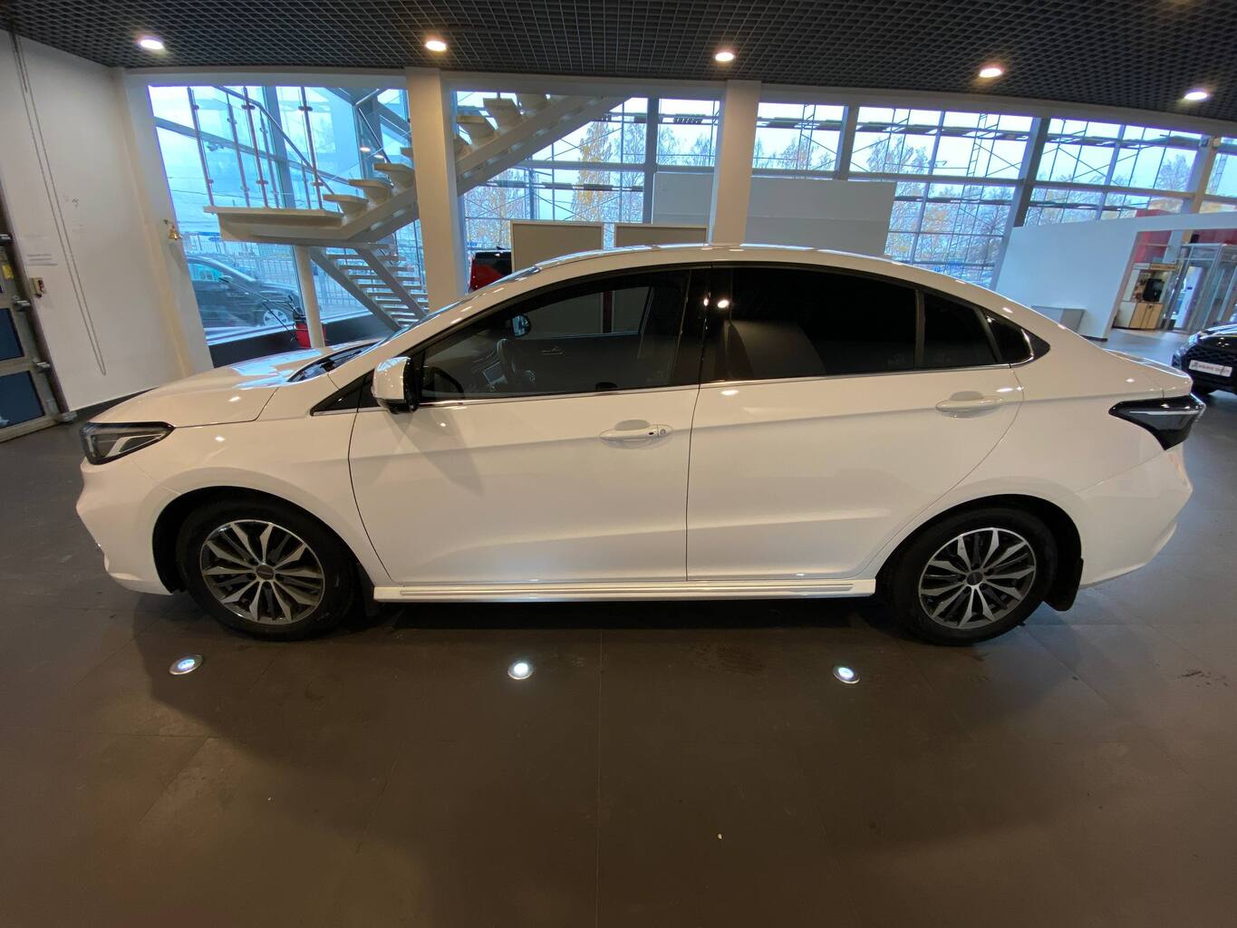 OMODA S5