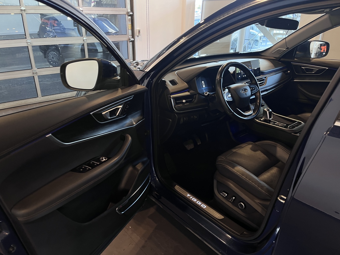 CHERY TIGGO 8