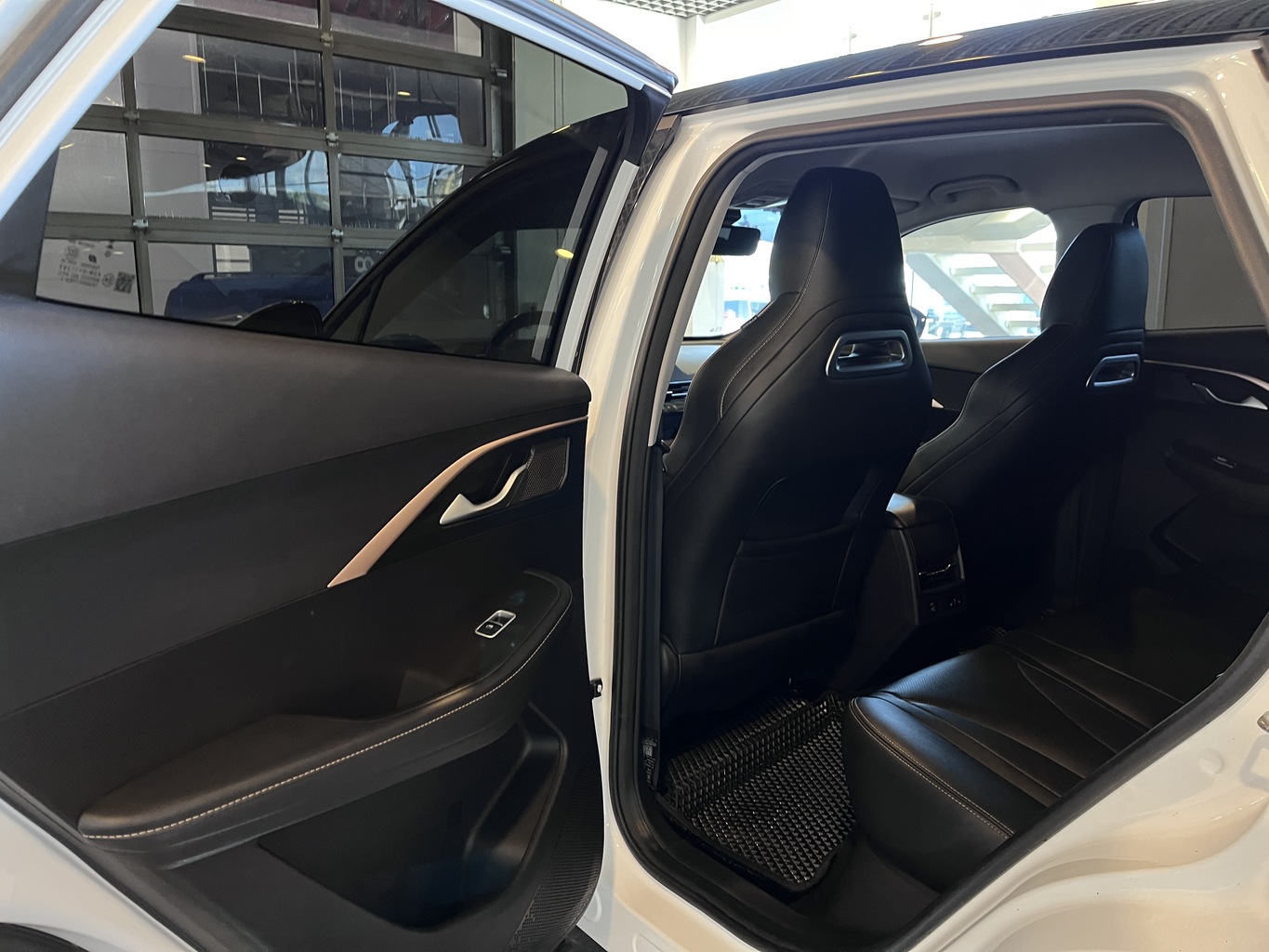 OMODA C5