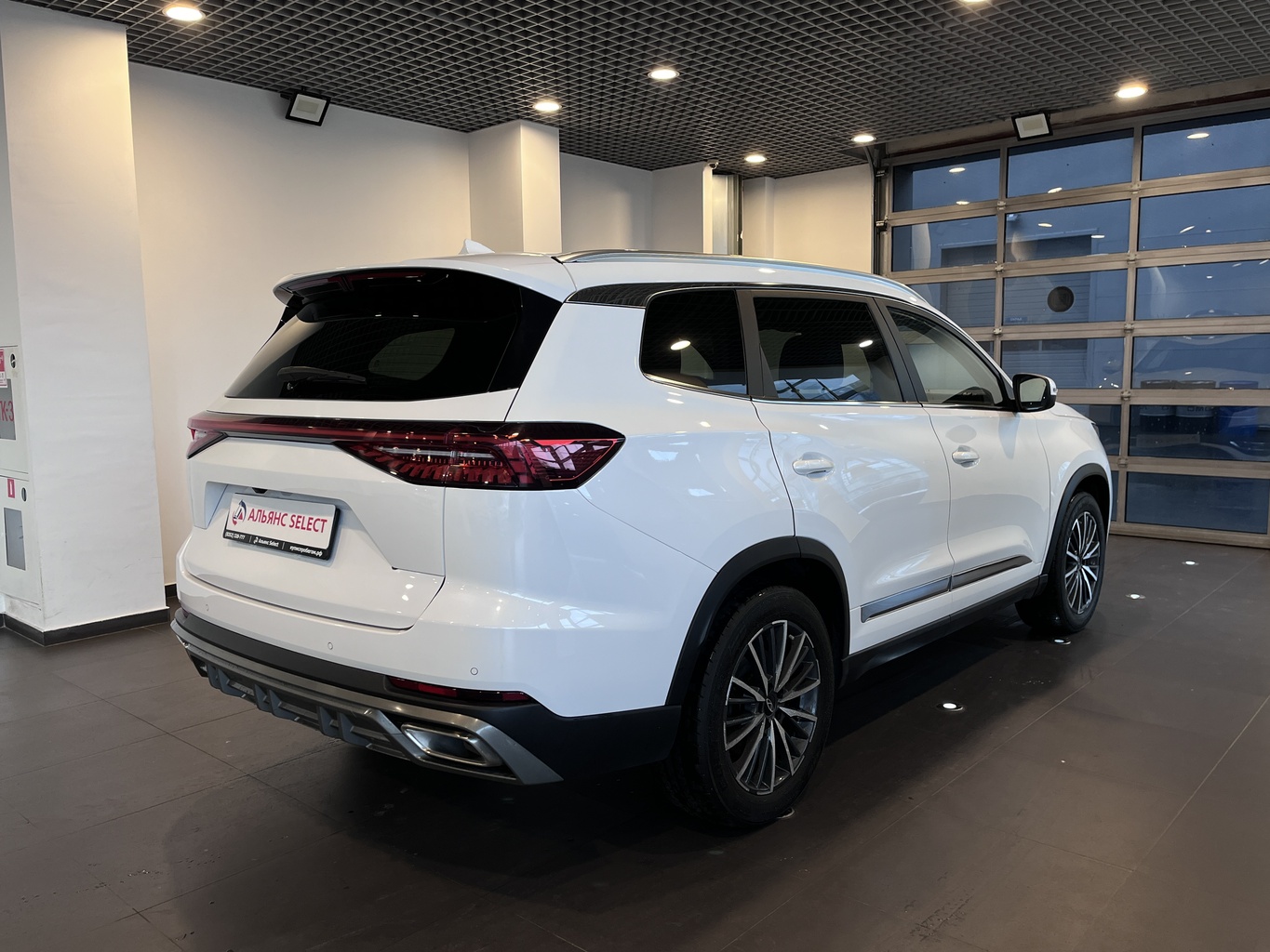 CHERY TIGGO 8