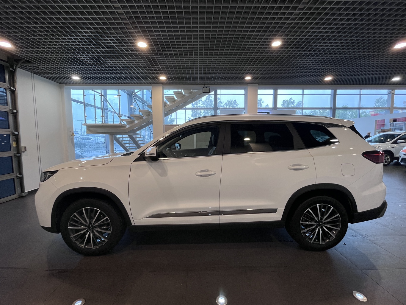 CHERY TIGGO 8
