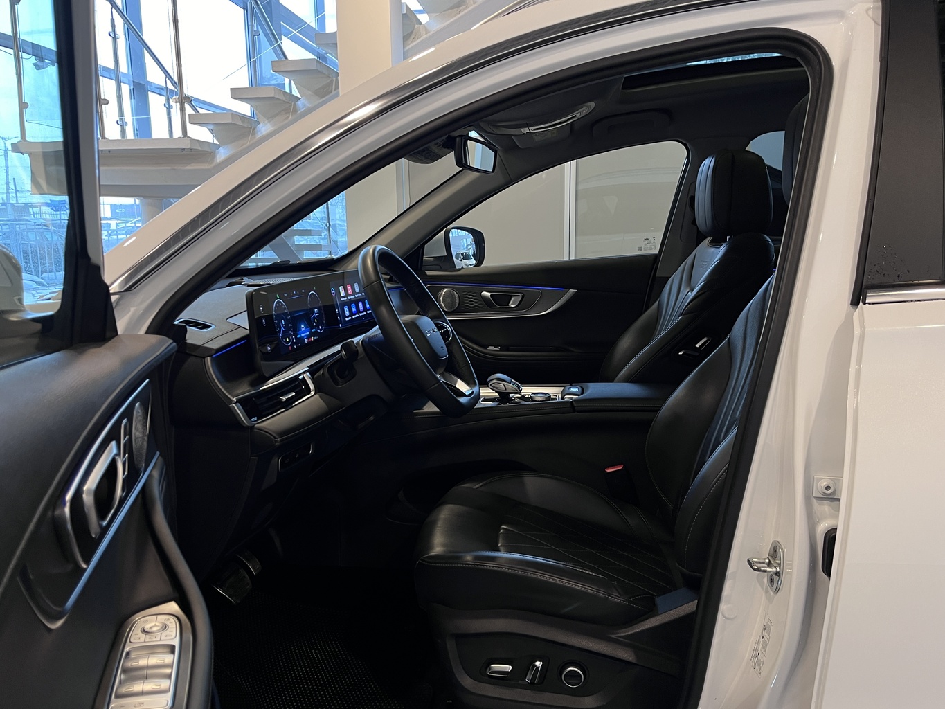 CHERY TIGGO 8