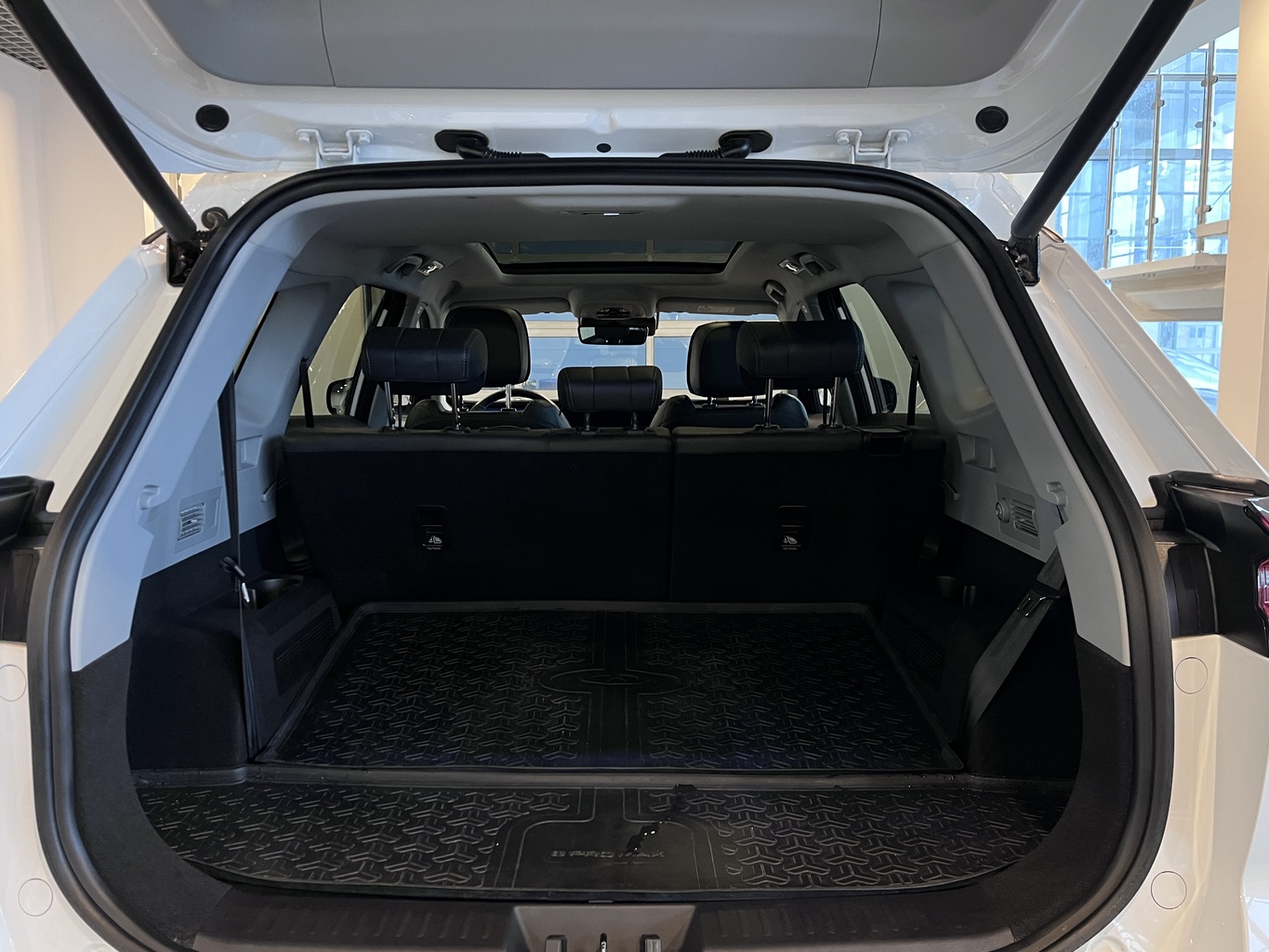 CHERY TIGGO 8