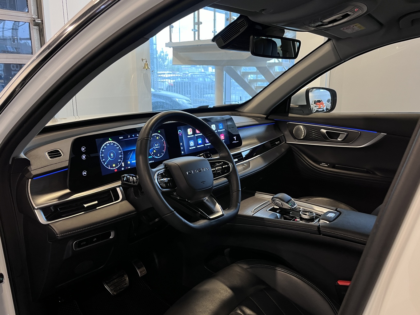 CHERY TIGGO 8