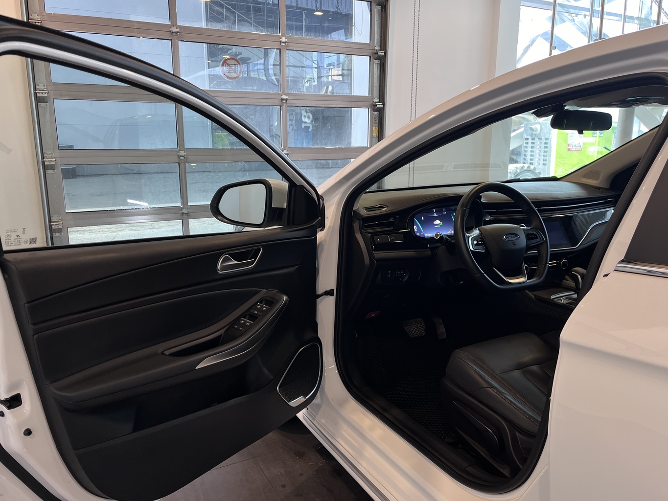 OMODA S5