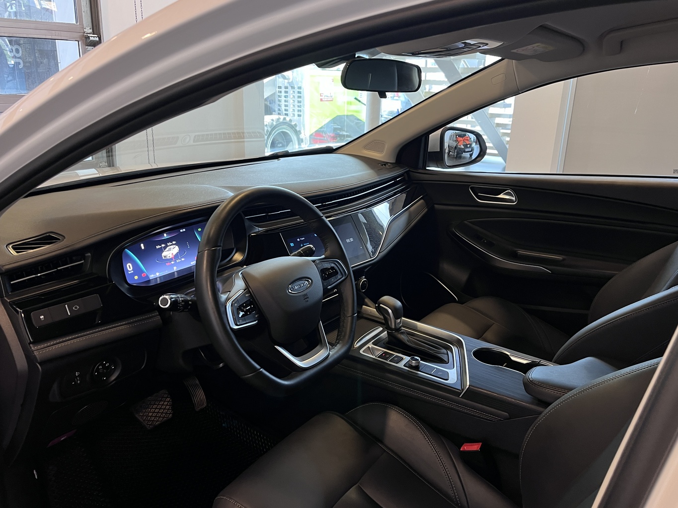 OMODA S5