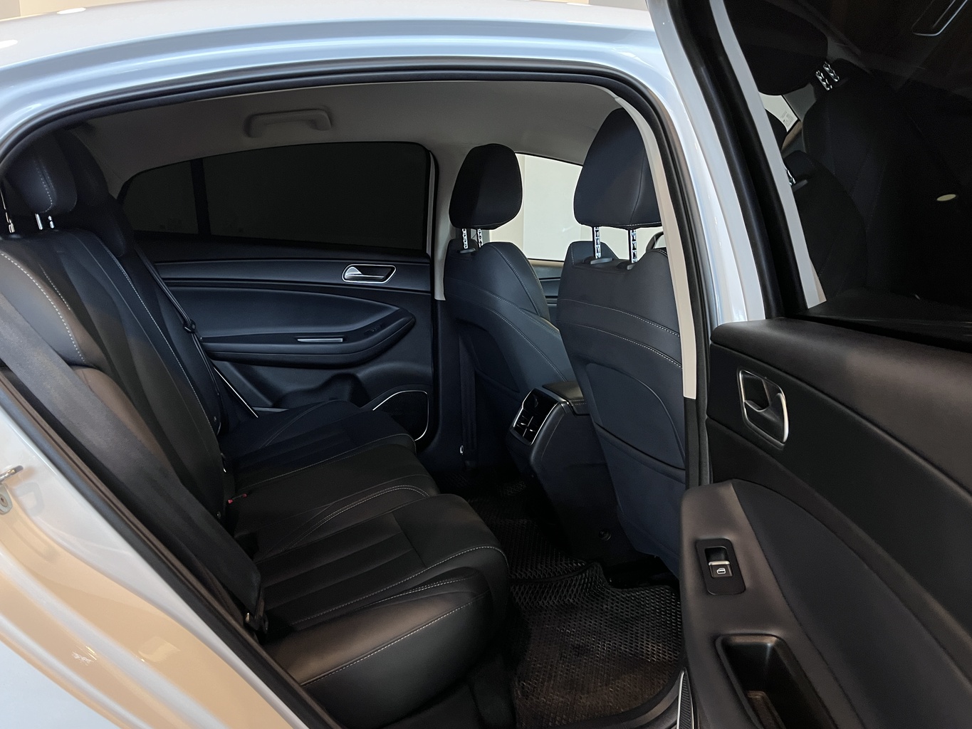 OMODA S5