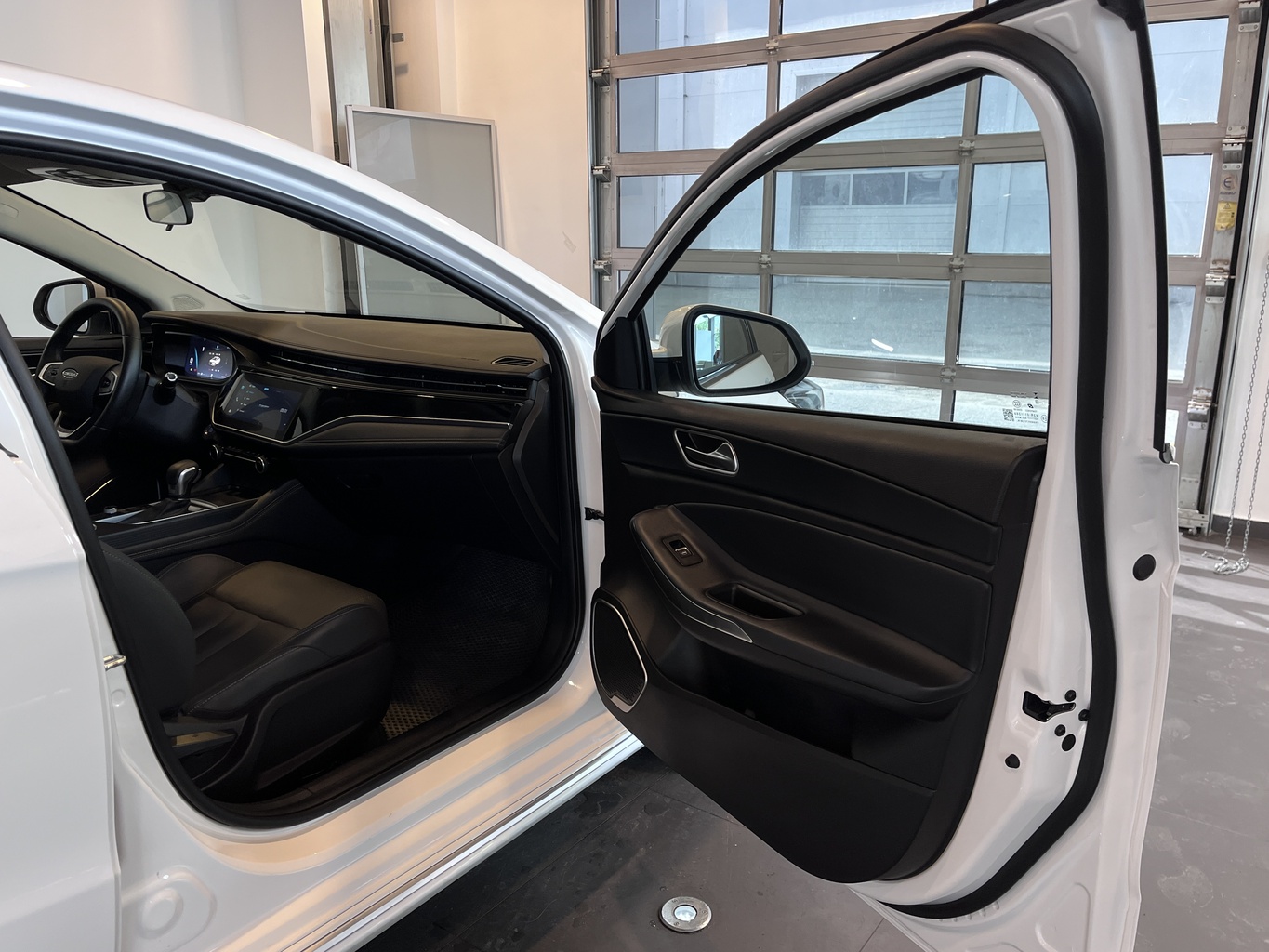 OMODA S5