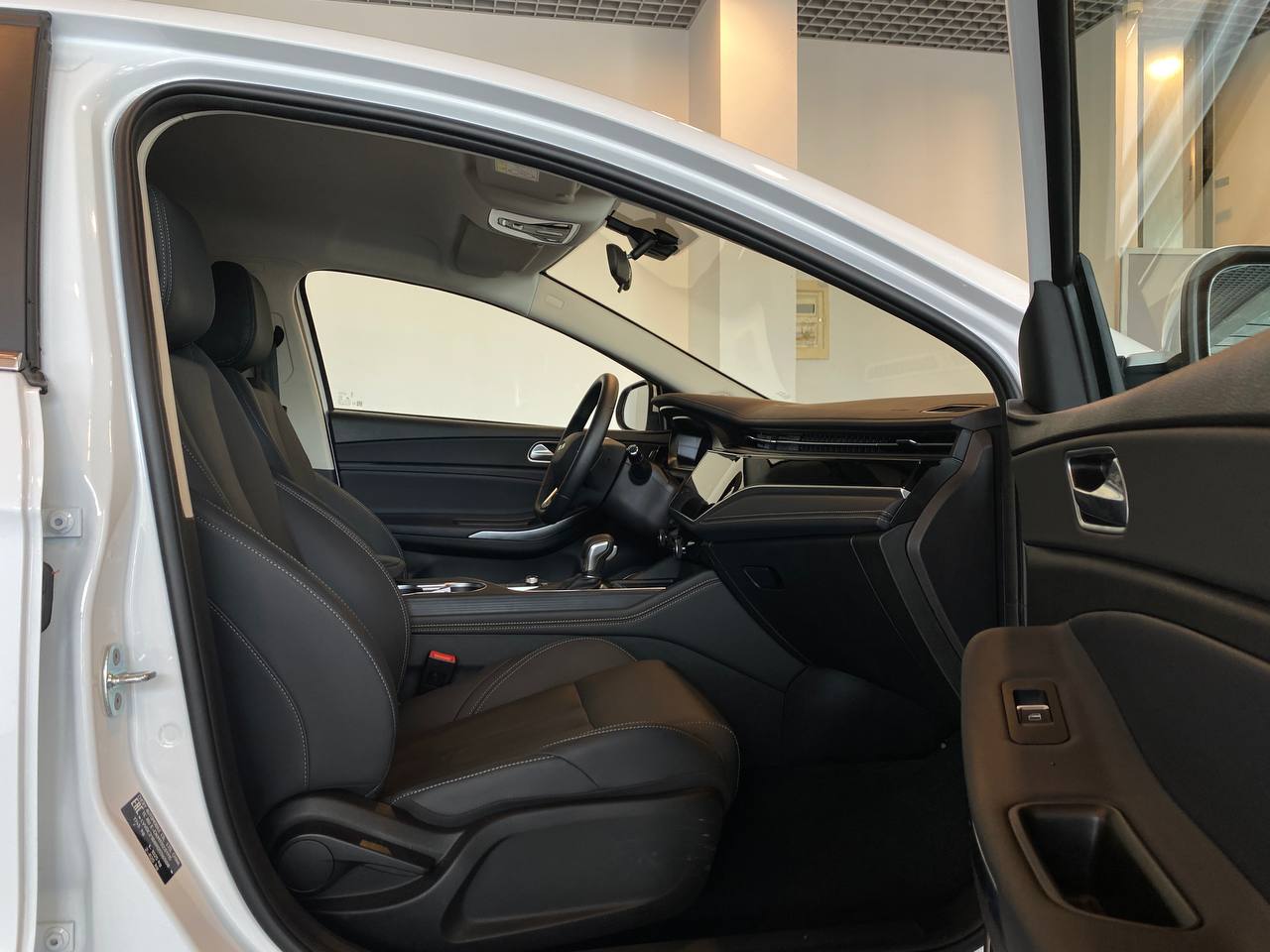 OMODA S5