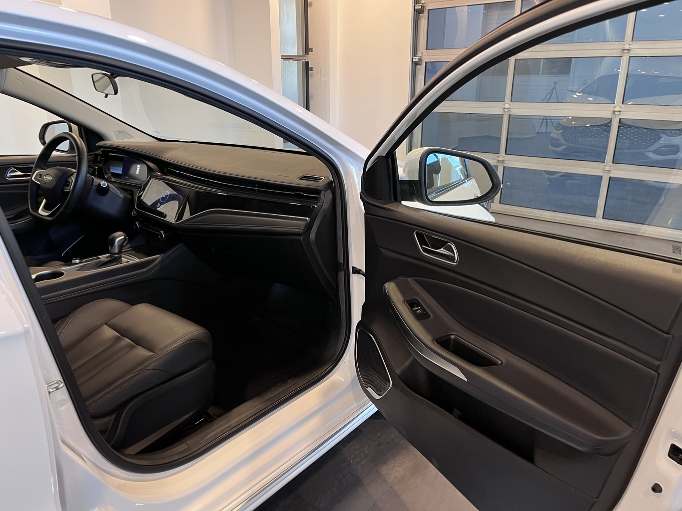 OMODA S5