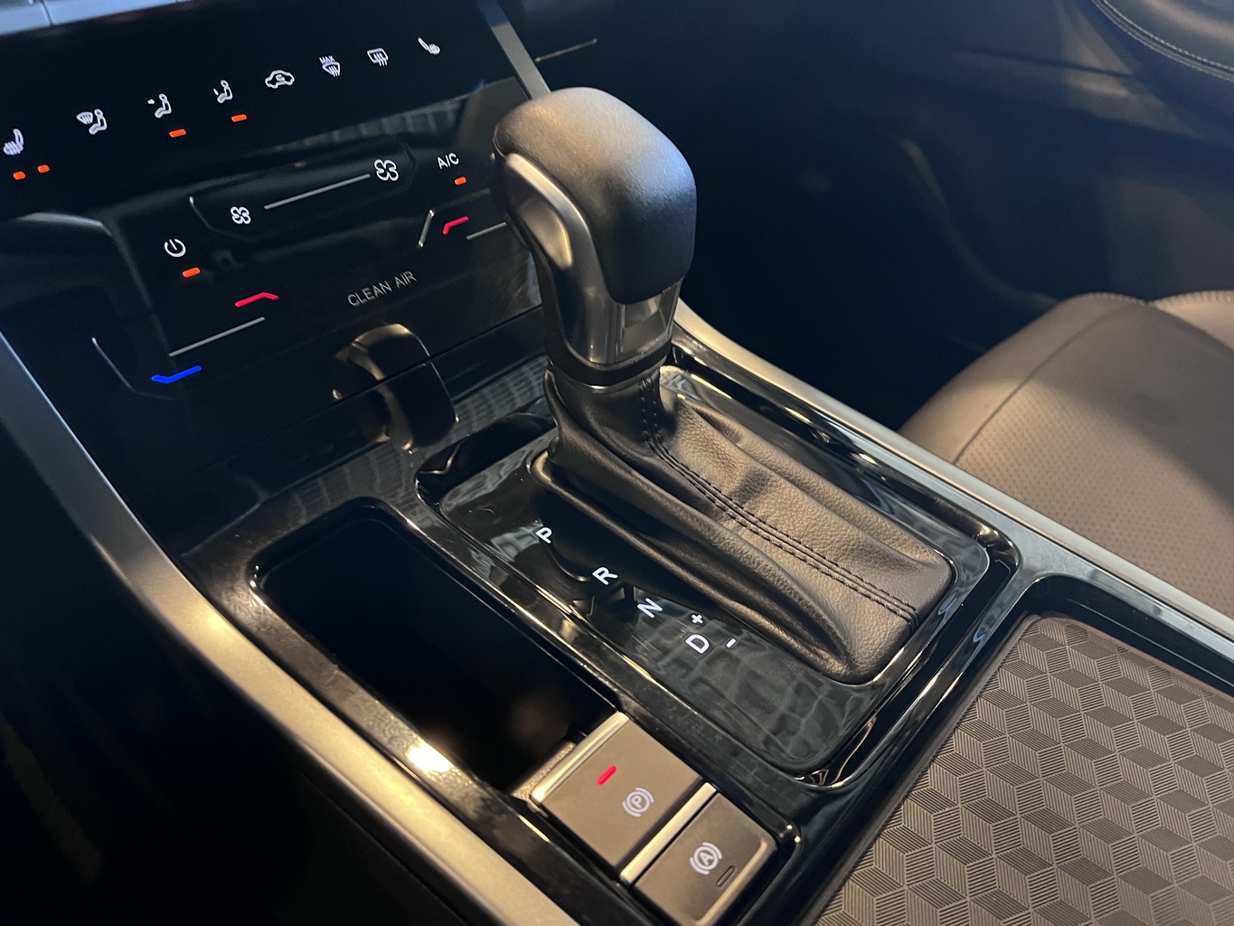 CHERY TIGGO 4 PRO