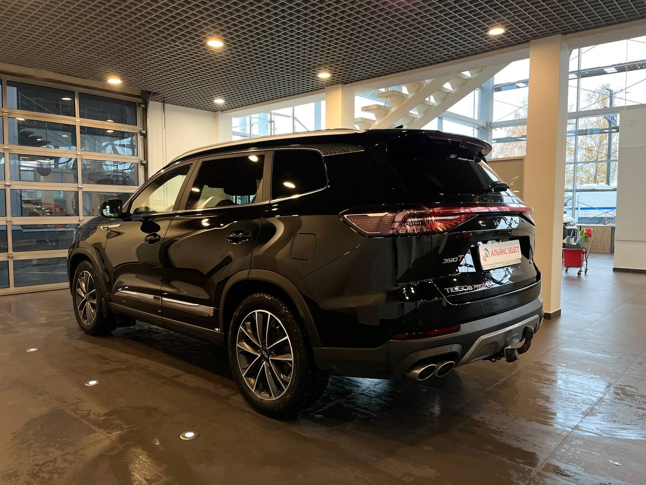 CHERY TIGGO 8