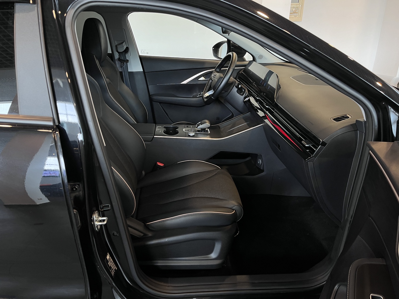 OMODA C5