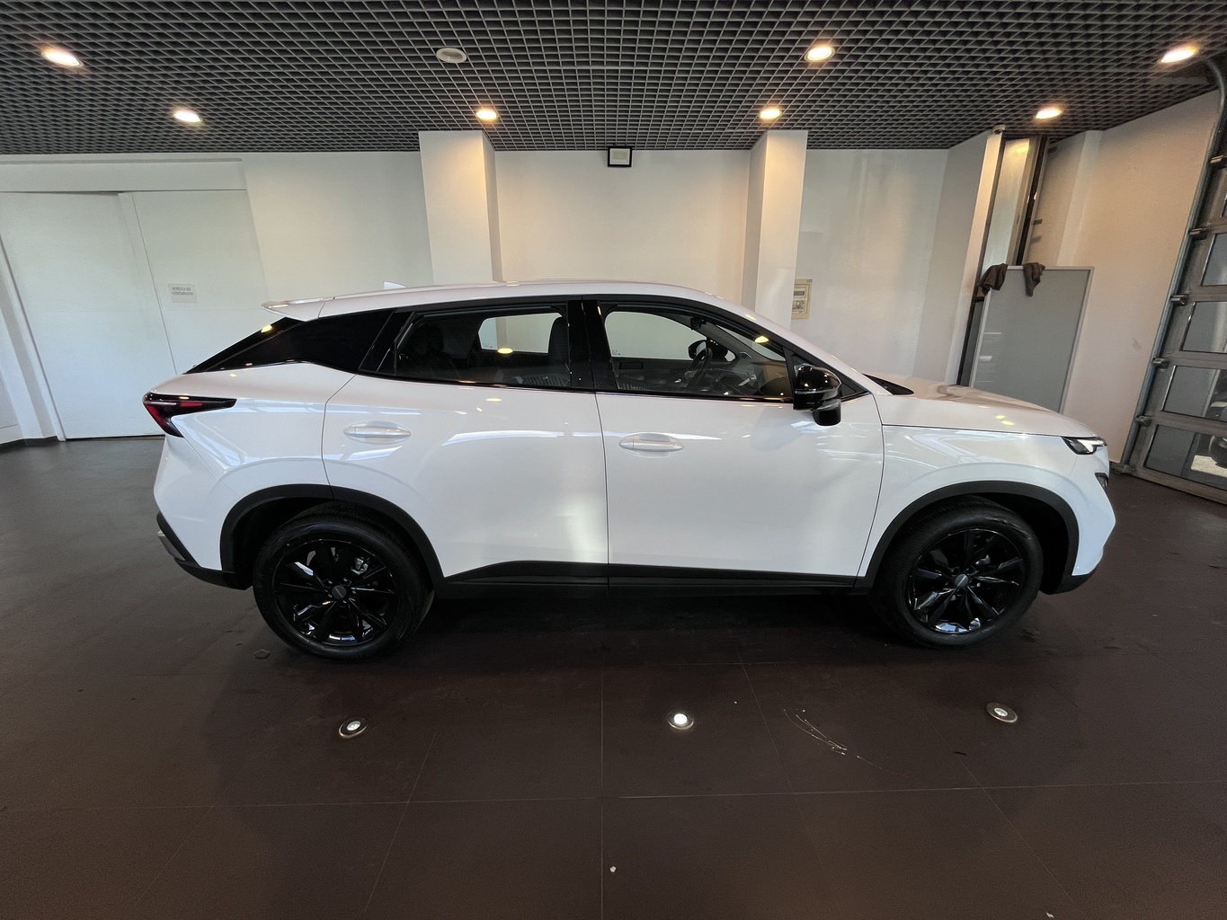 OMODA C5