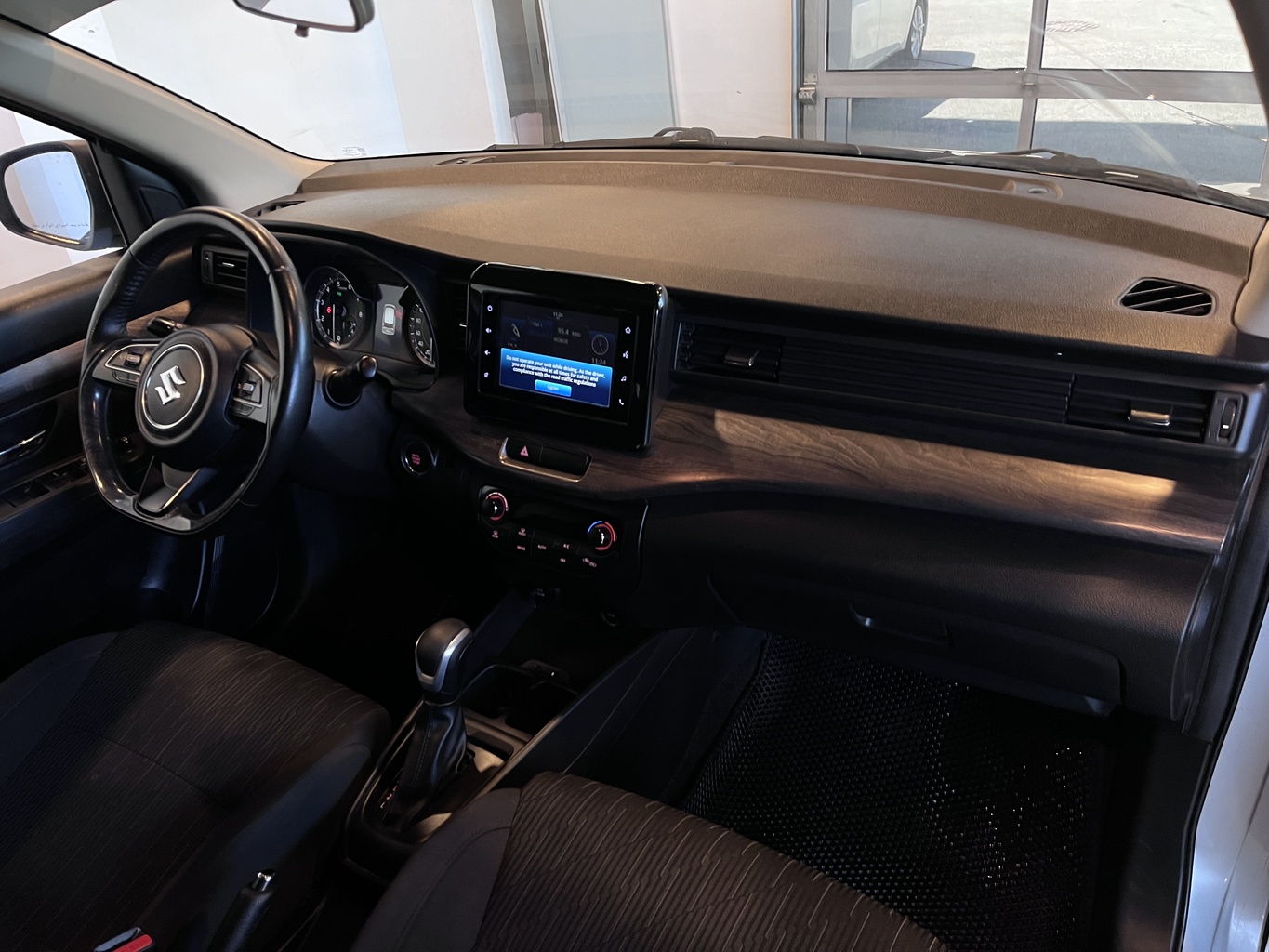 SUZUKI ERTIGA