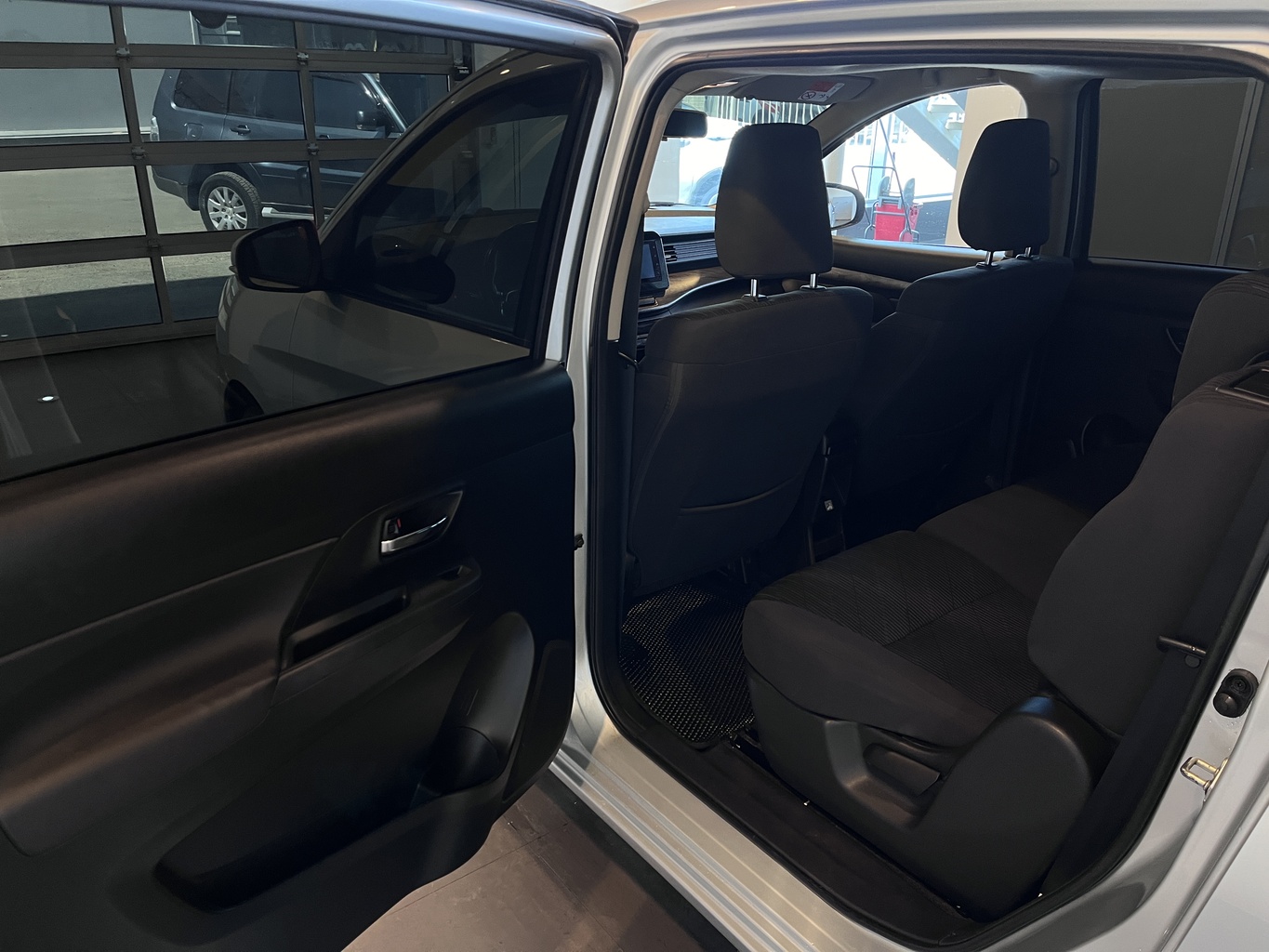 SUZUKI ERTIGA