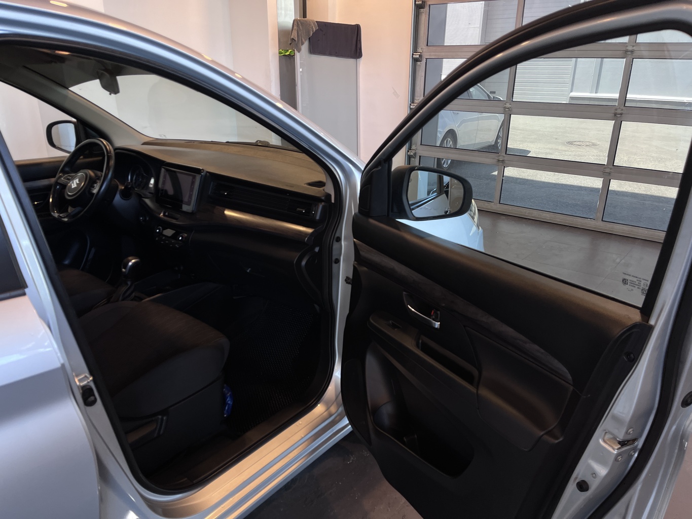SUZUKI ERTIGA