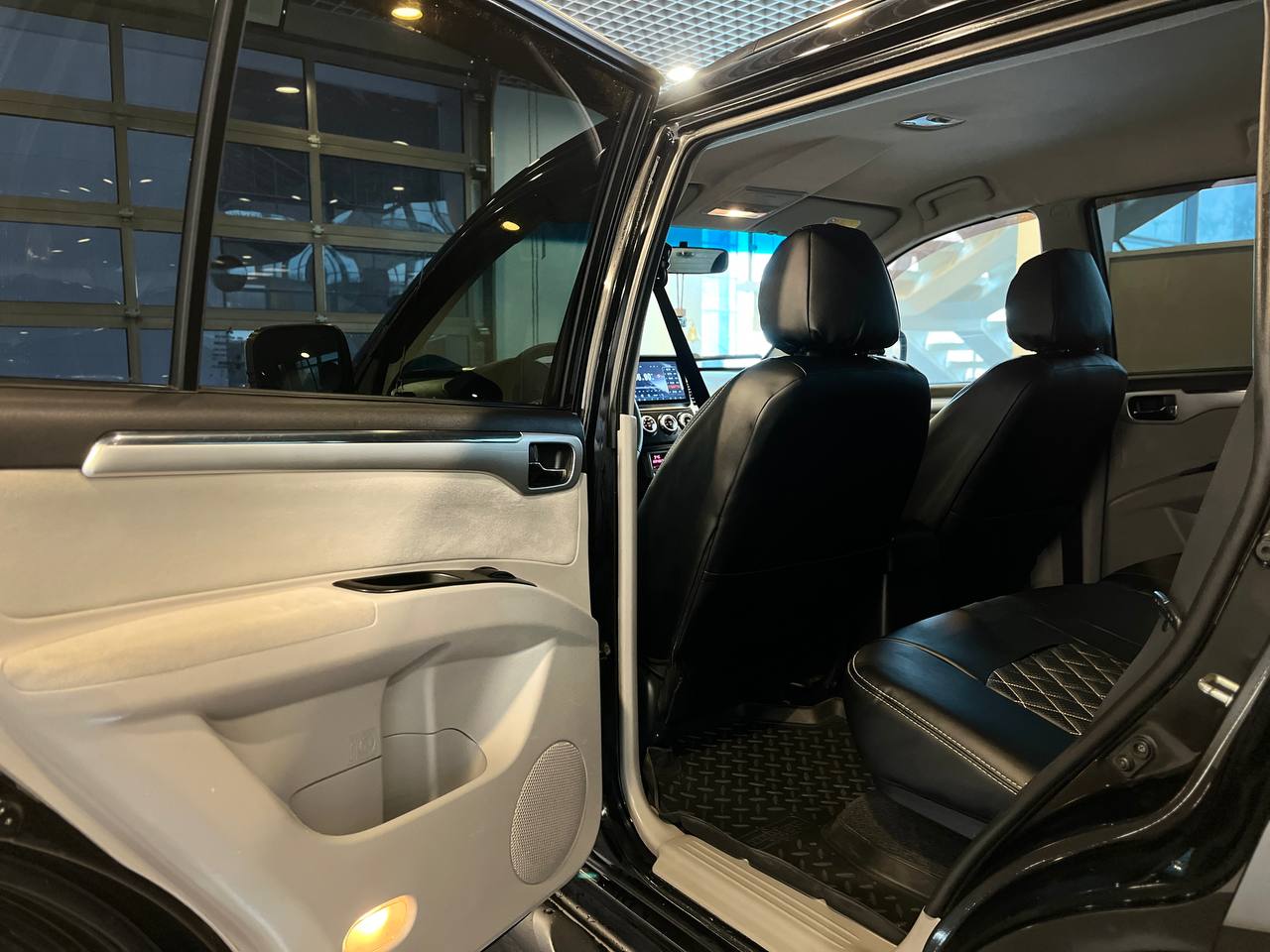 MITSUBISHI PAJERO SPORT