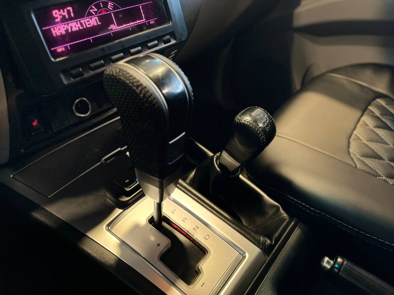 MITSUBISHI PAJERO SPORT