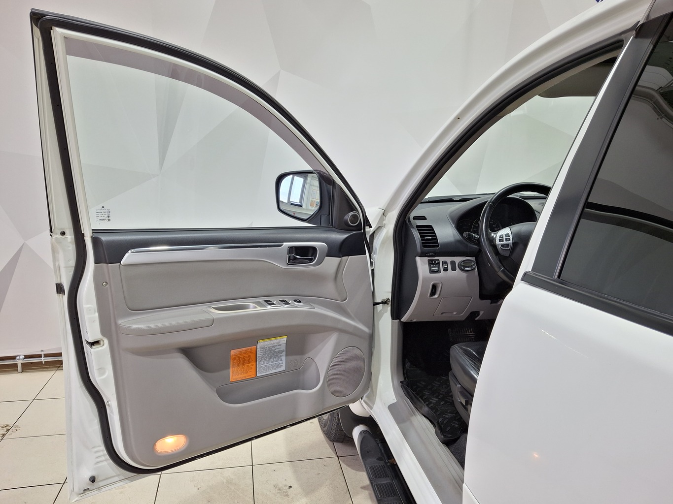 MITSUBISHI PAJERO SPORT