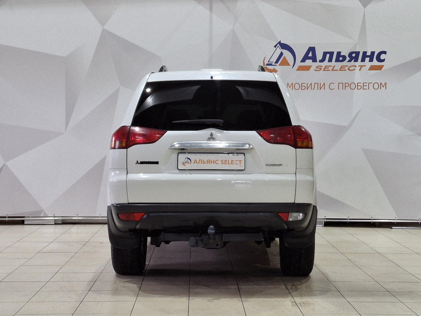 MITSUBISHI PAJERO SPORT