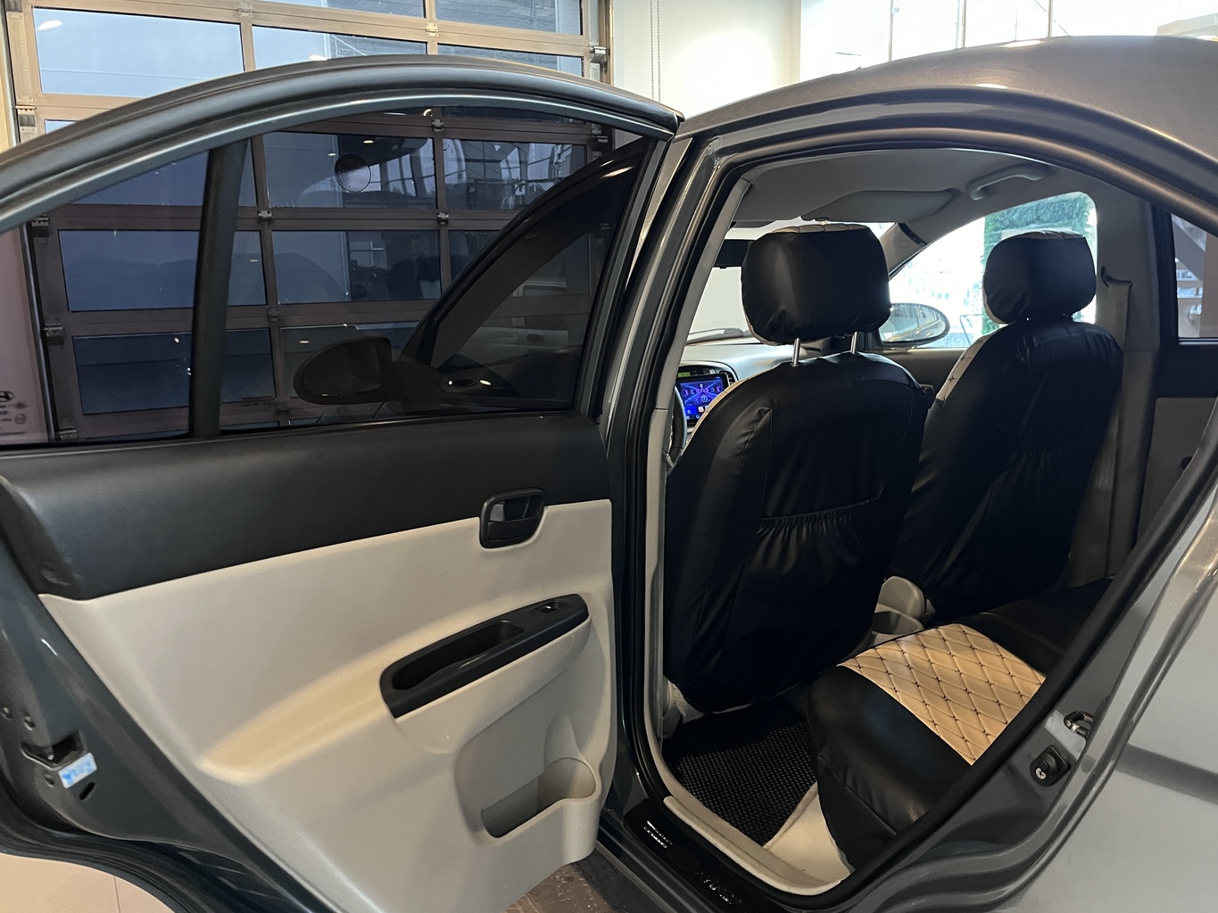 HYUNDAI VERNA