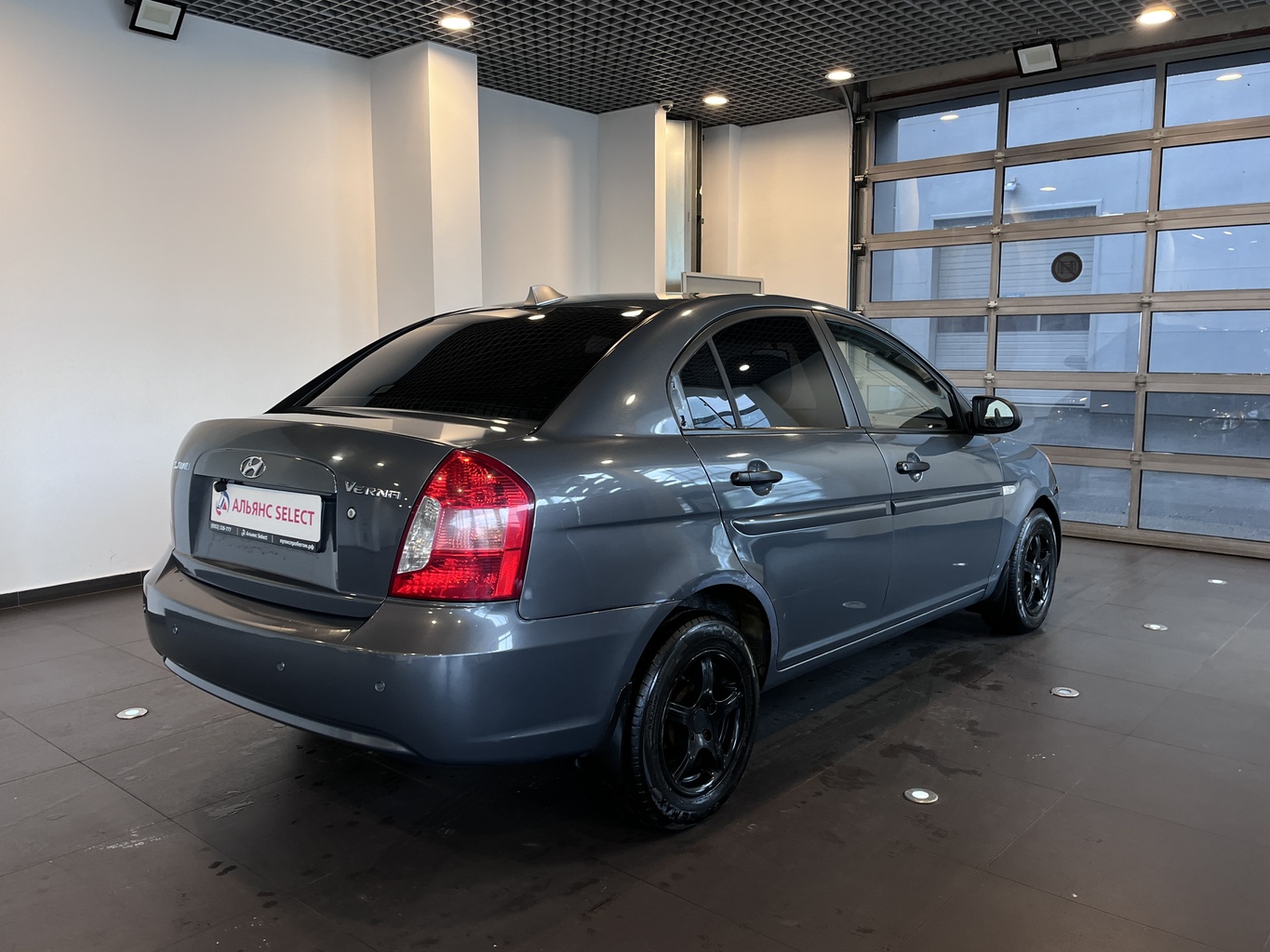 HYUNDAI VERNA