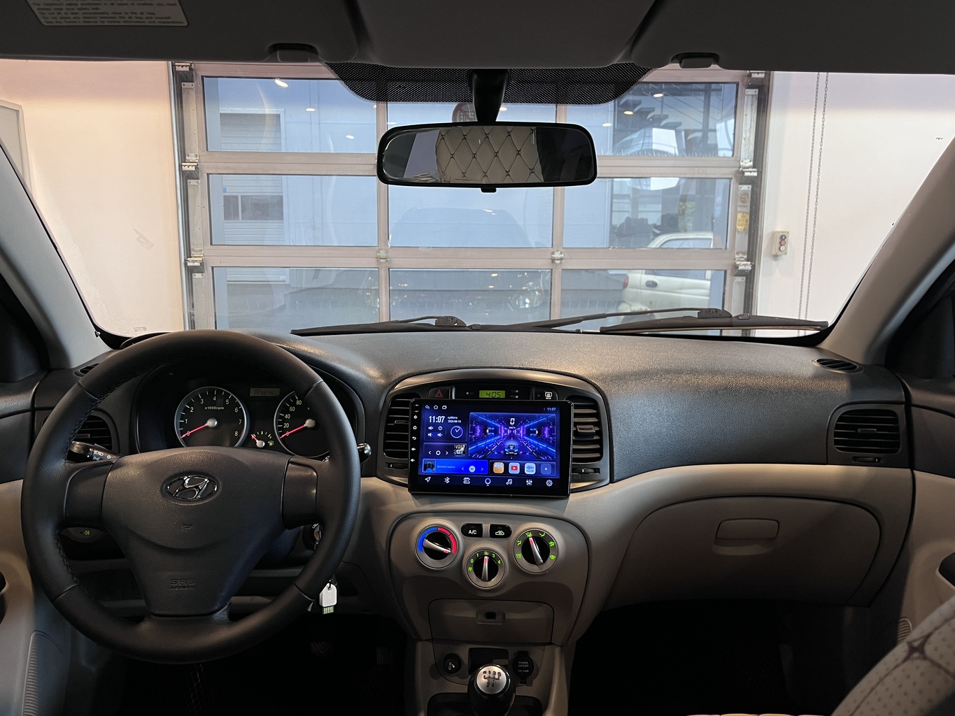 HYUNDAI VERNA