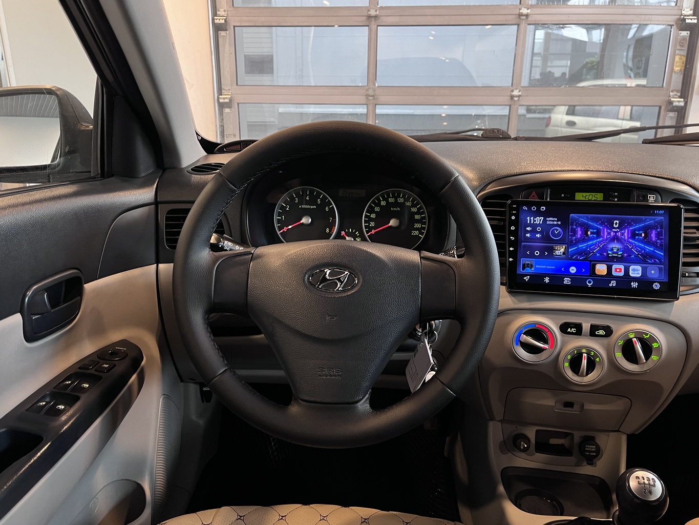 HYUNDAI VERNA