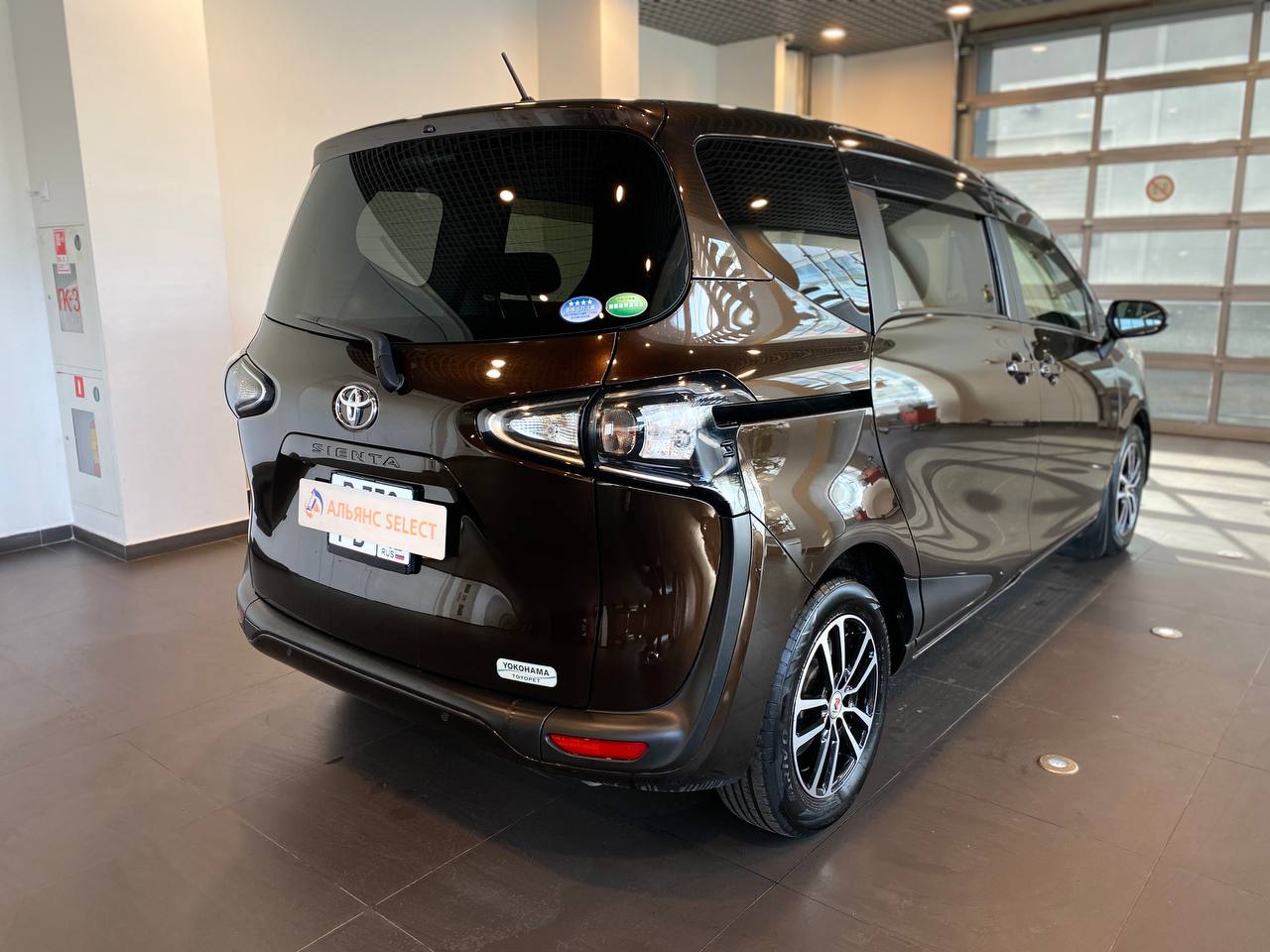 TOYOTA SIENTA