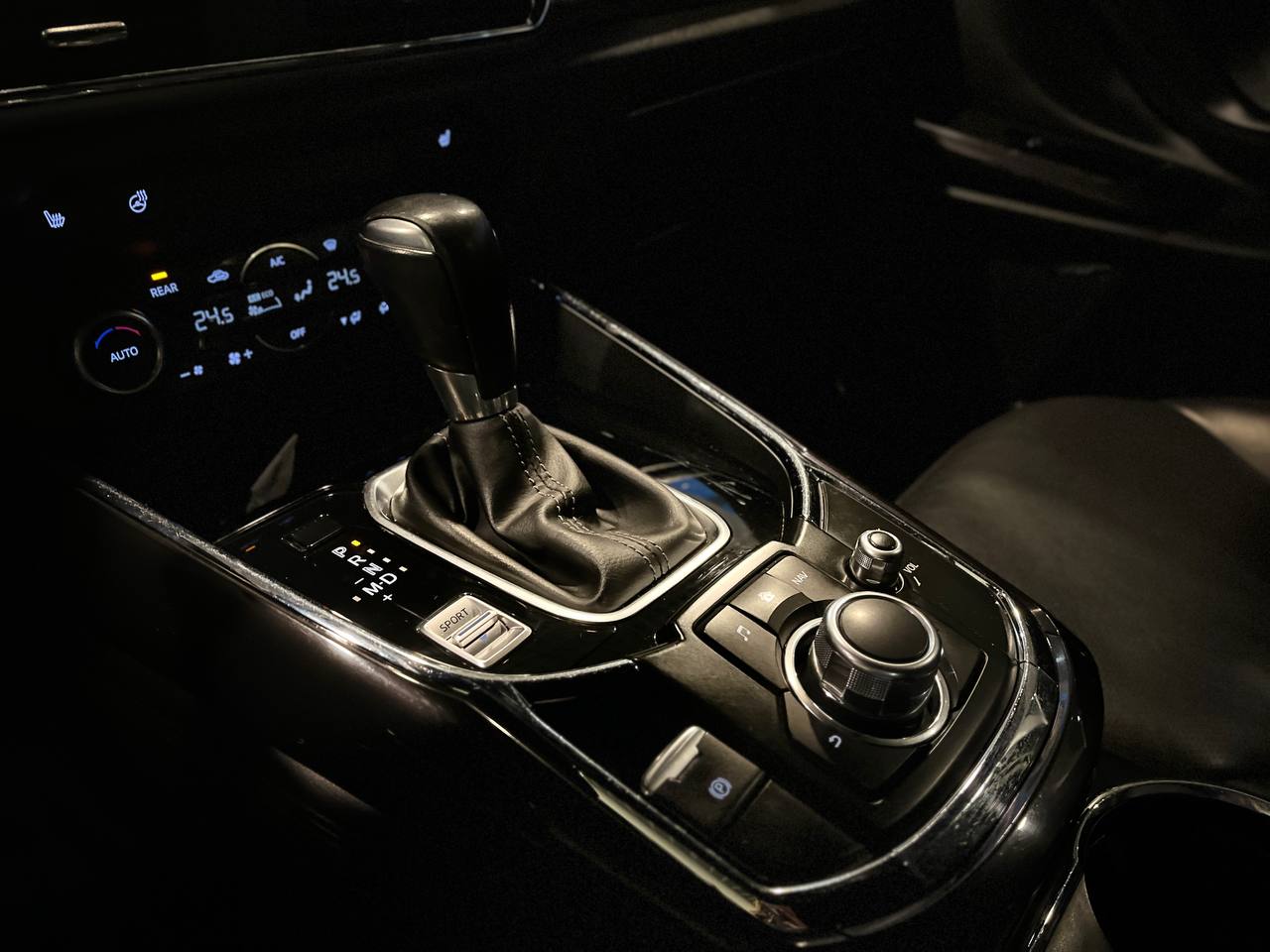MAZDA МАЗДА СХ-9