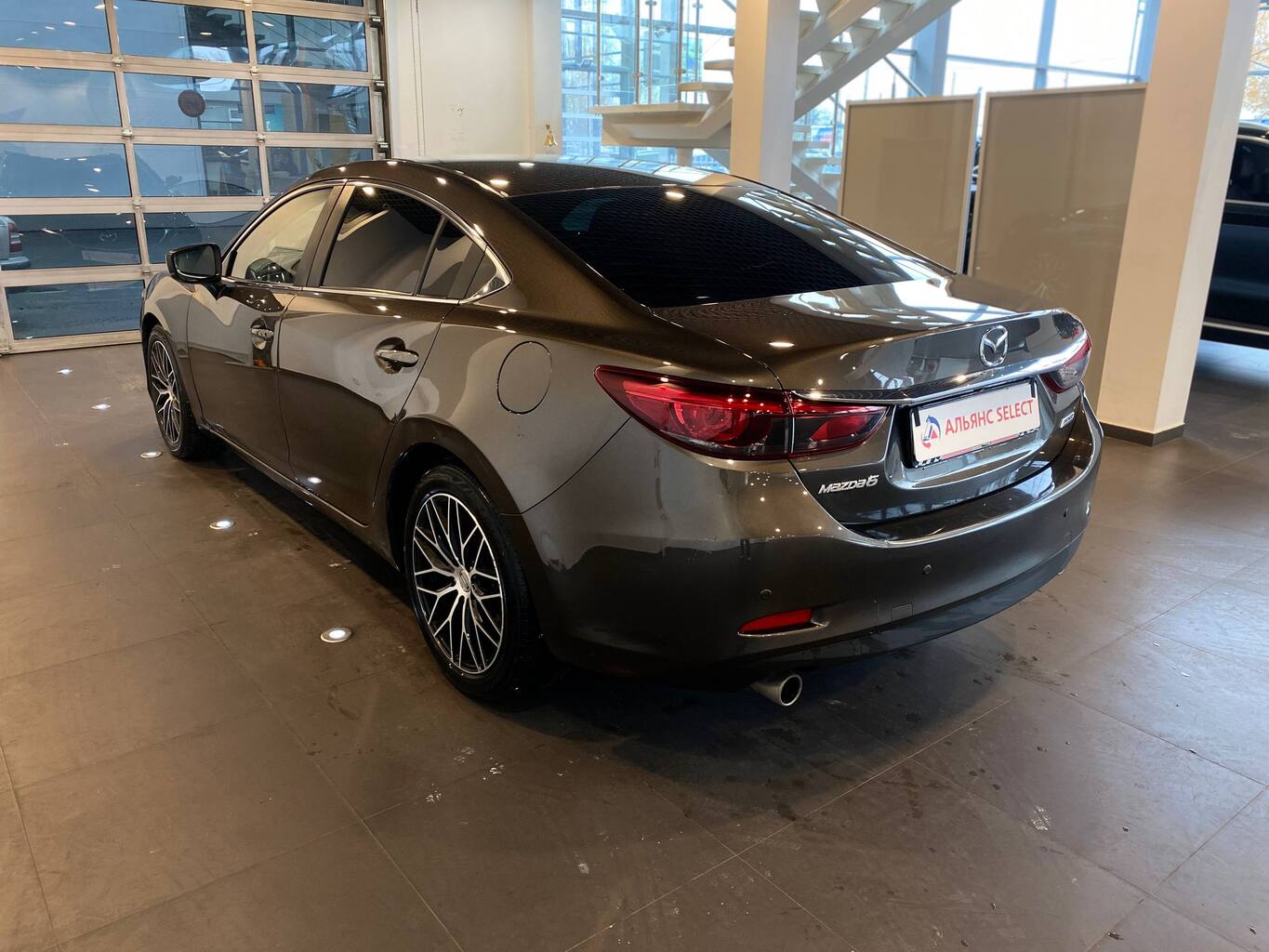 MAZDA 6