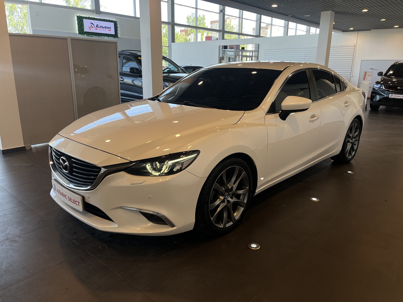 MAZDA 6