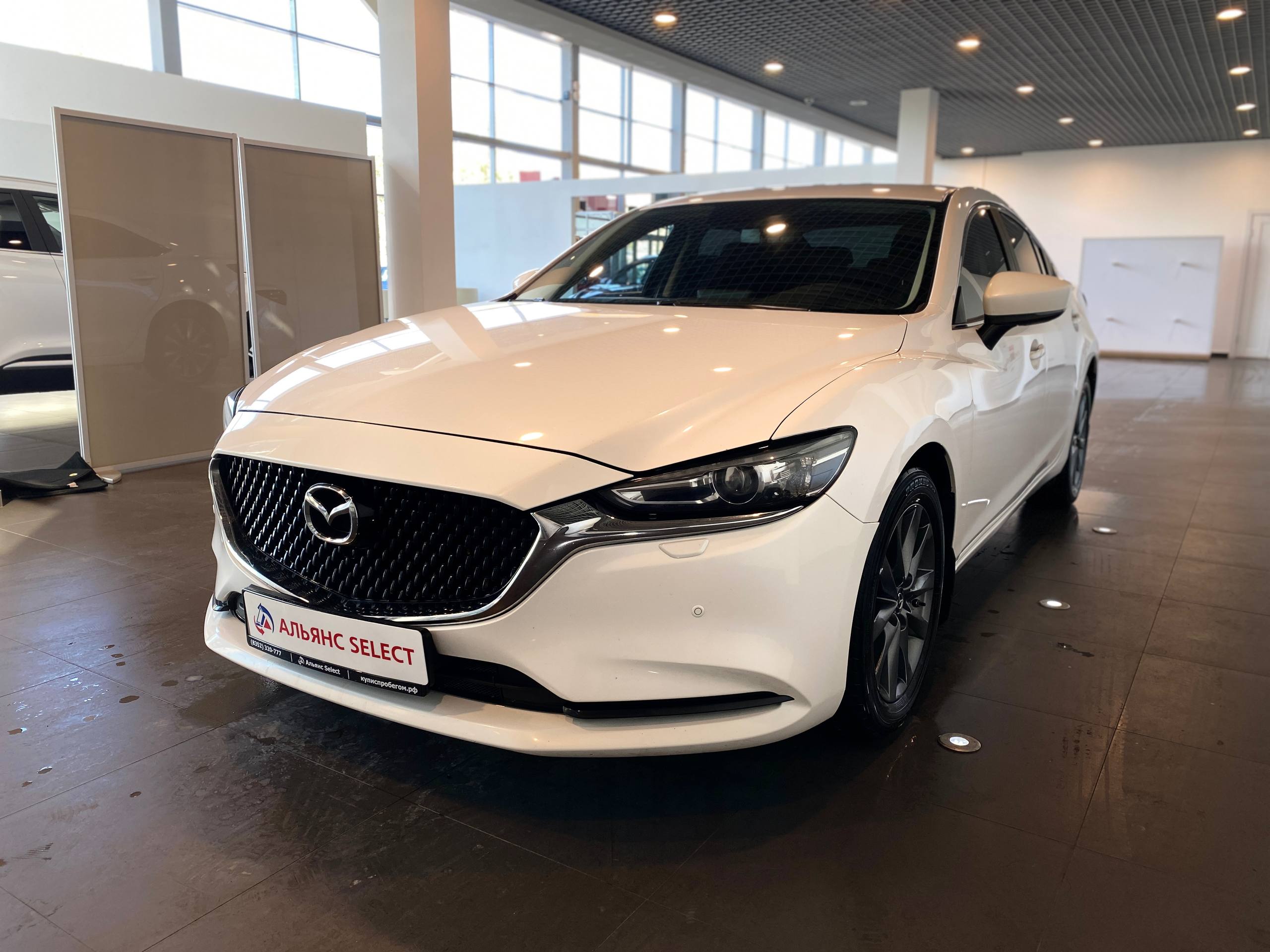 MAZDA 6