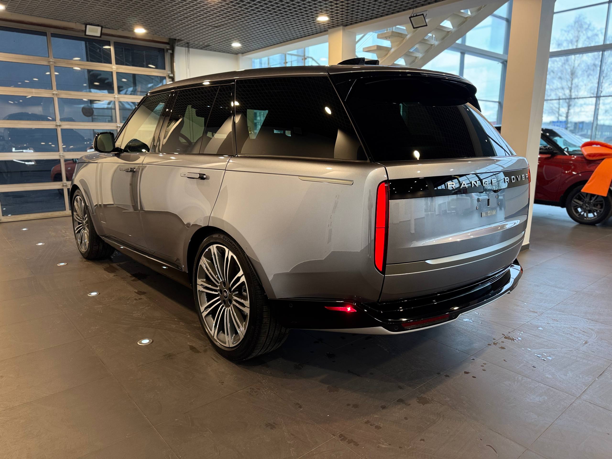 LAND ROVER RANGE ROVER