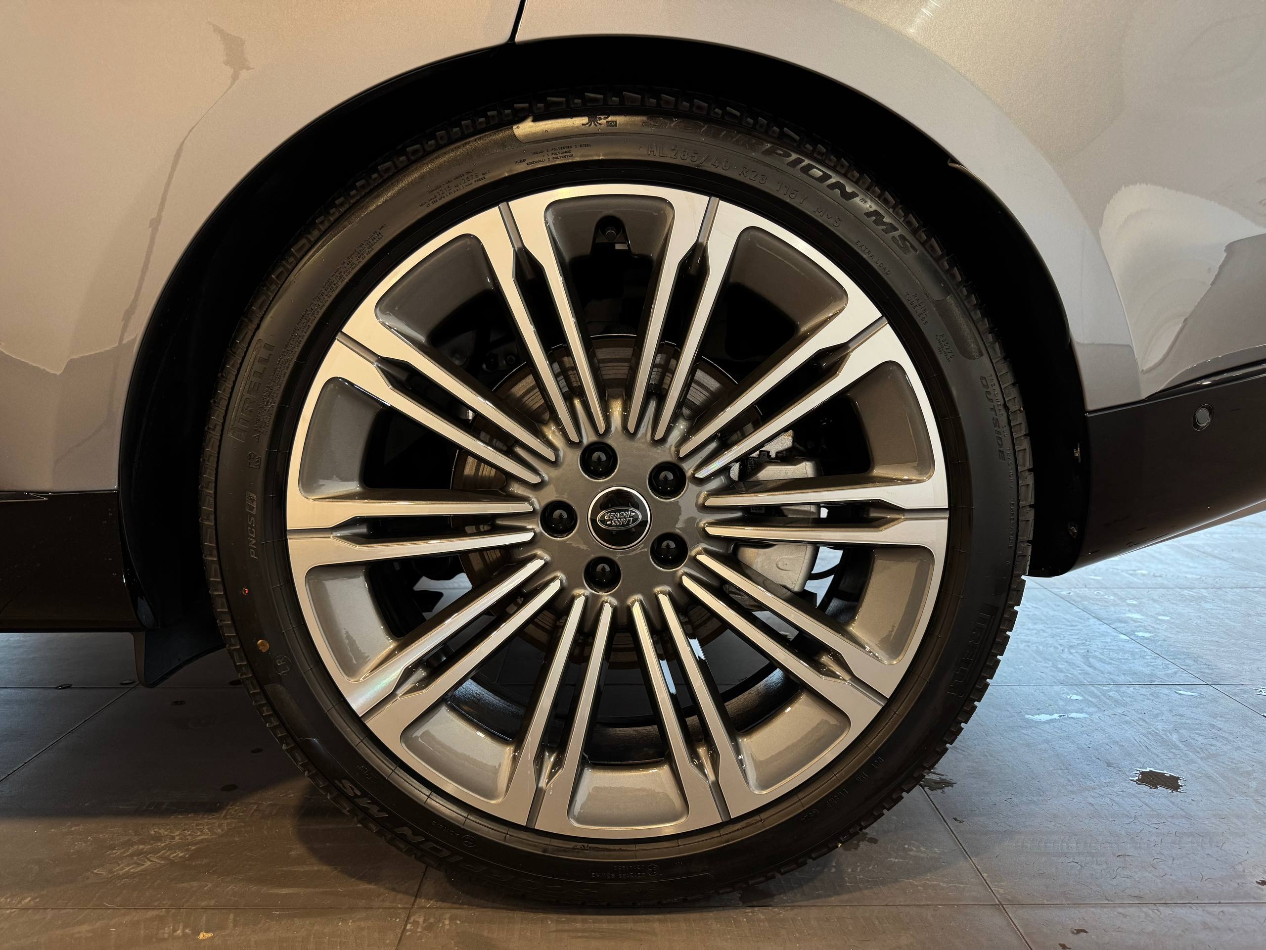 LAND ROVER RANGE ROVER