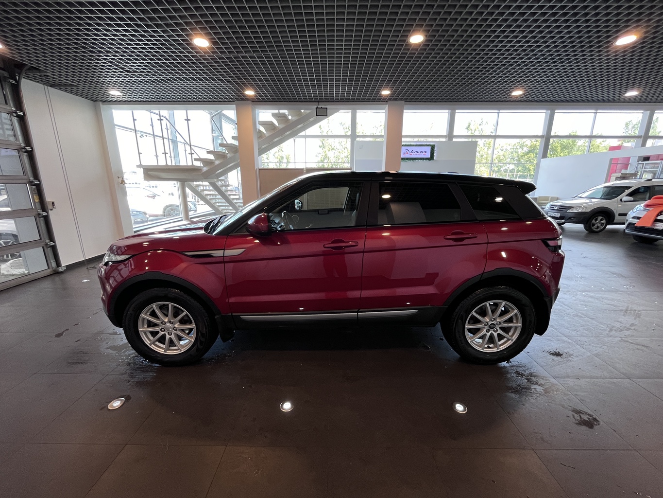 LAND ROVER RANGE ROVER EVOQUE