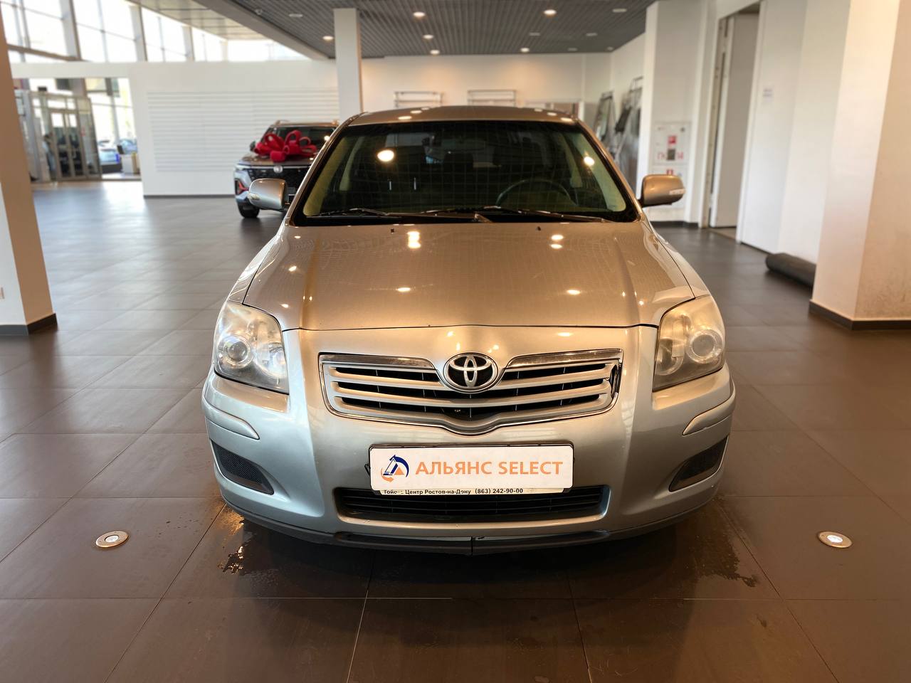 TOYOTA AVENSIS