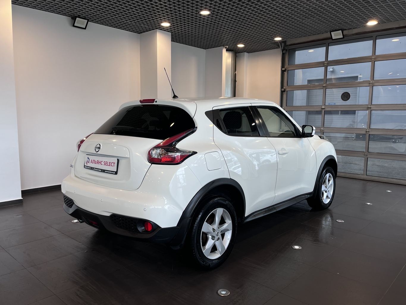 NISSAN JUKE