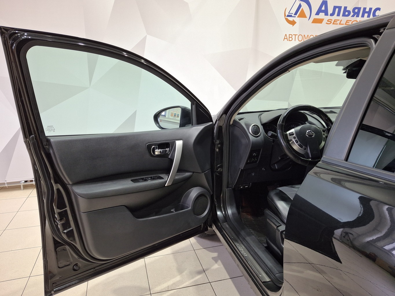NISSAN QASHQAI