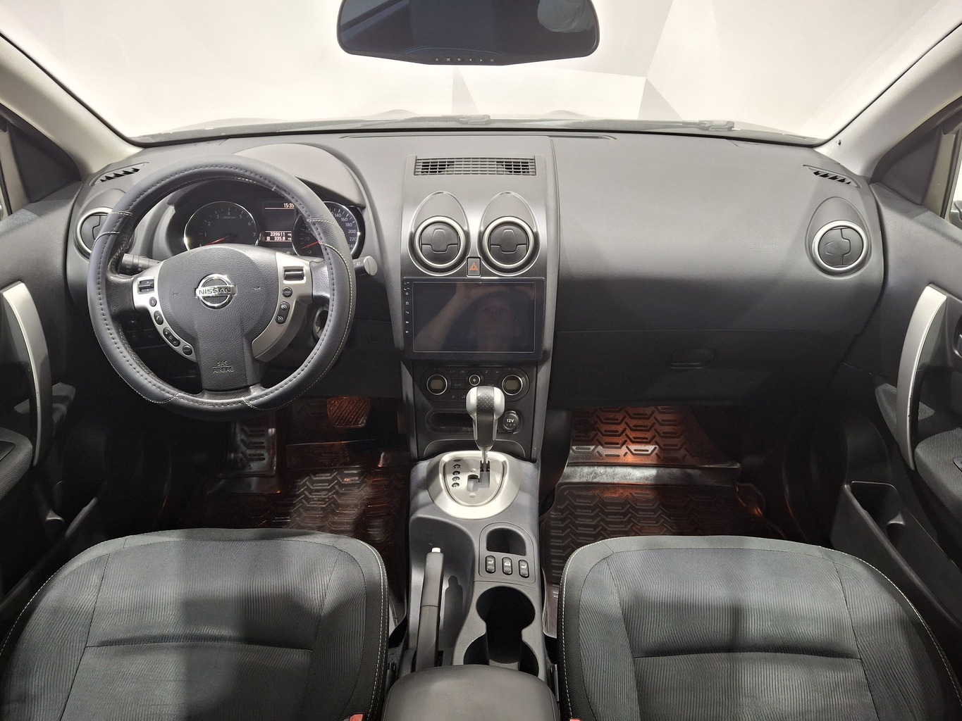 NISSAN QASHQAI 2010 г.