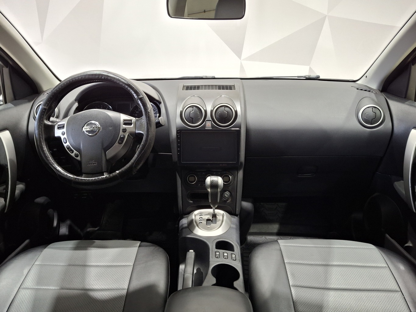 NISSAN QASHQAI 2010 г.