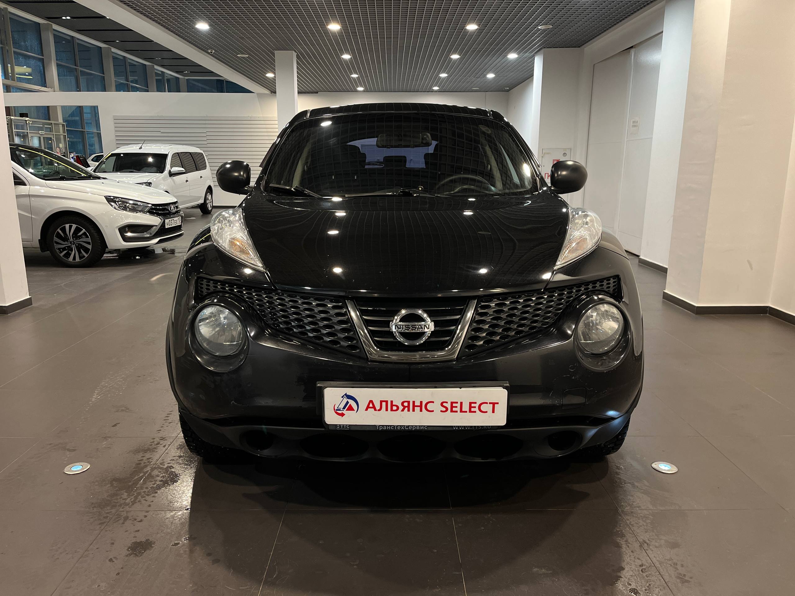 NISSAN JUKE